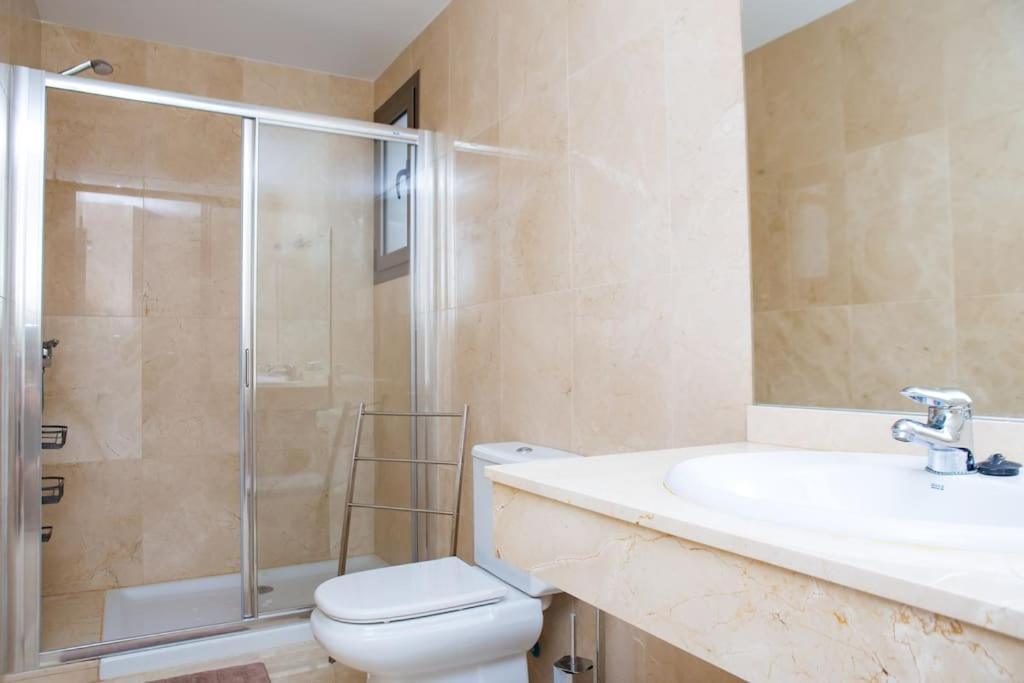 2 Bedrooms Apartment In Magnolia Golf Resort, La Caleta Costa Adeje  Exteriér fotografie