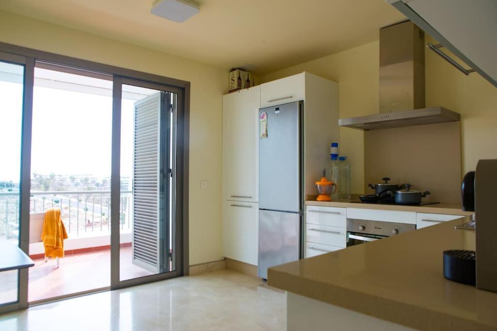 2 Bedrooms Apartment In Magnolia Golf Resort, La Caleta Costa Adeje  Exteriér fotografie